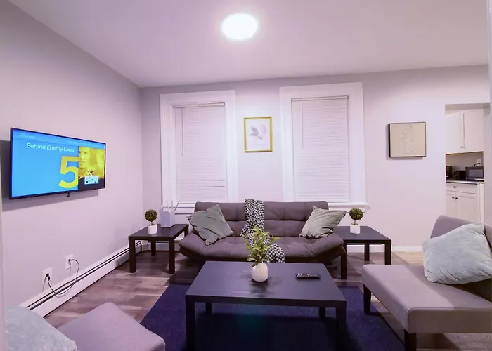 Modern Comfort-2Br Haven Mins To Nyc
