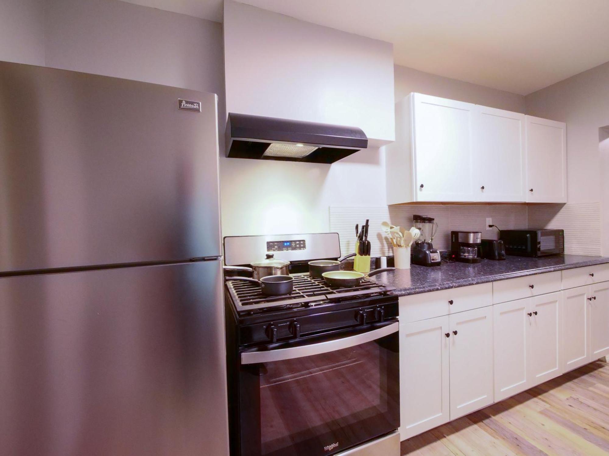 Modern Comfort-2br Haven Mins To Nyc